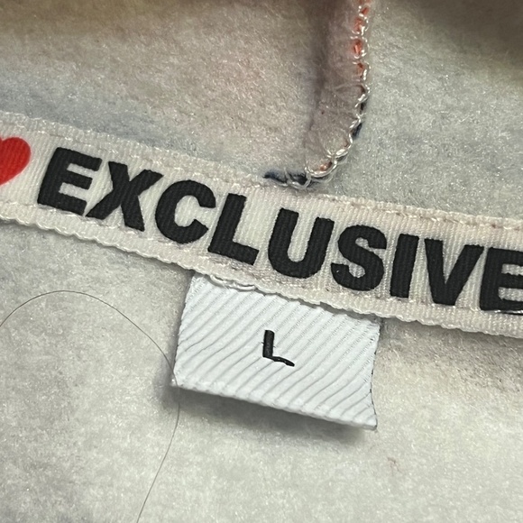 EXCLUSIVE HOODIE -  Geometric shapes - Picture 16 of 16